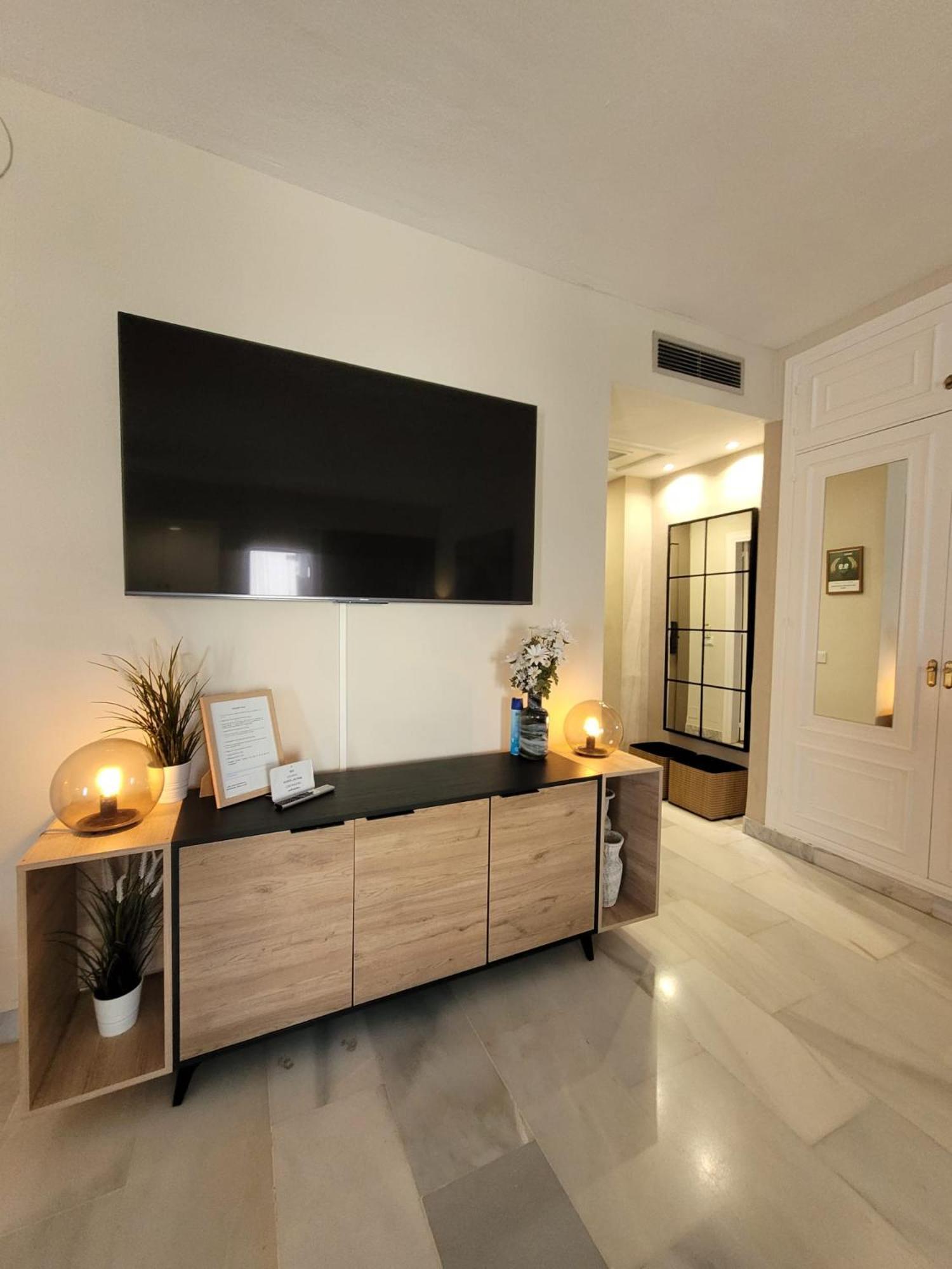 New & Beautiful Loft In Puerto Banus Apartment มาร์เบยา ภายนอก รูปภาพ